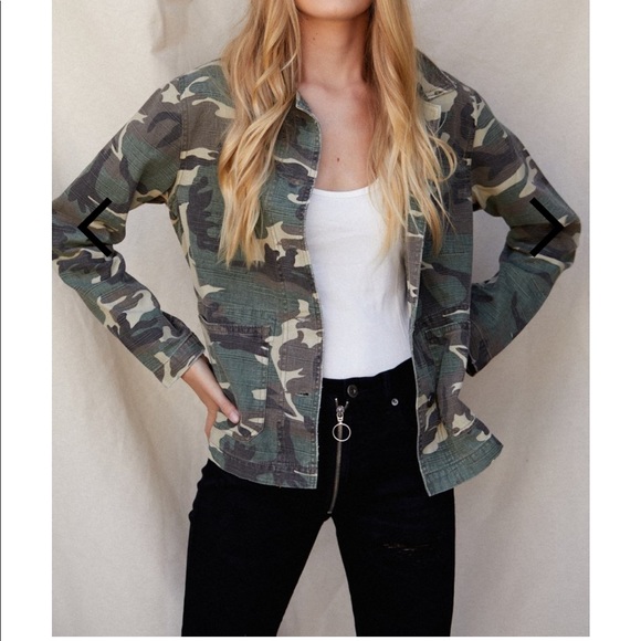 Camouflage Utility Jacket - Picture 1 of 4